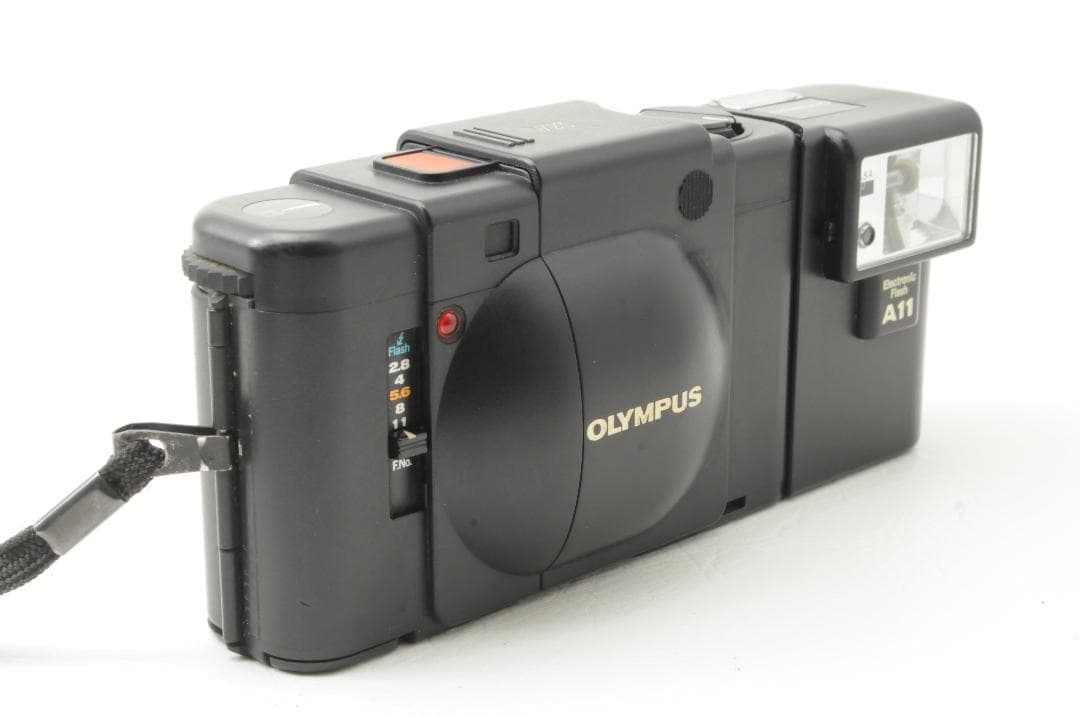 OLYMPUS オリンパス XA & フラッシュA11 コンパクトフィルムカメラ