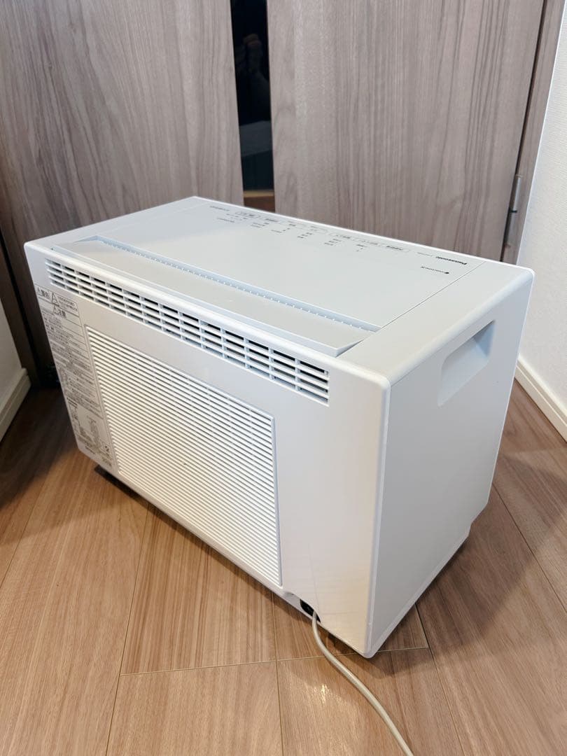 【美品】 Panasonic F-YHTX90 衣類乾燥除湿機 16畳