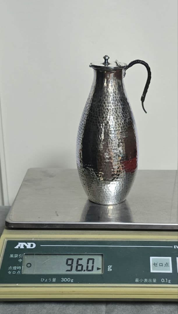 純銀ハンマード金属ピッチャー酒器です