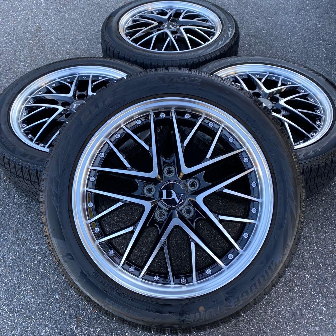 中古バリ溝‼️ブリヂストンスタッドレスセット215/50R17 プリウスα等