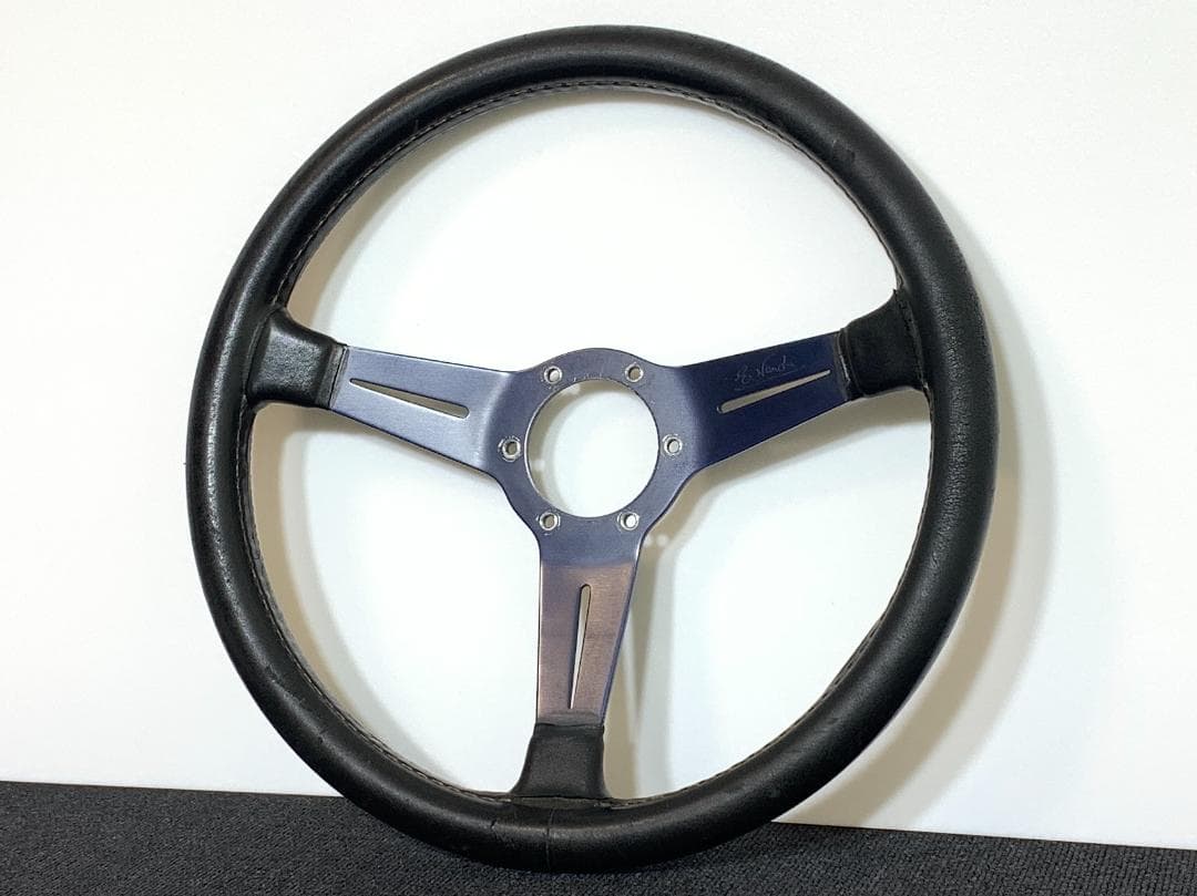 【送料無料・即日発送】NARDI ナルディ クラシック ステアリング 79年