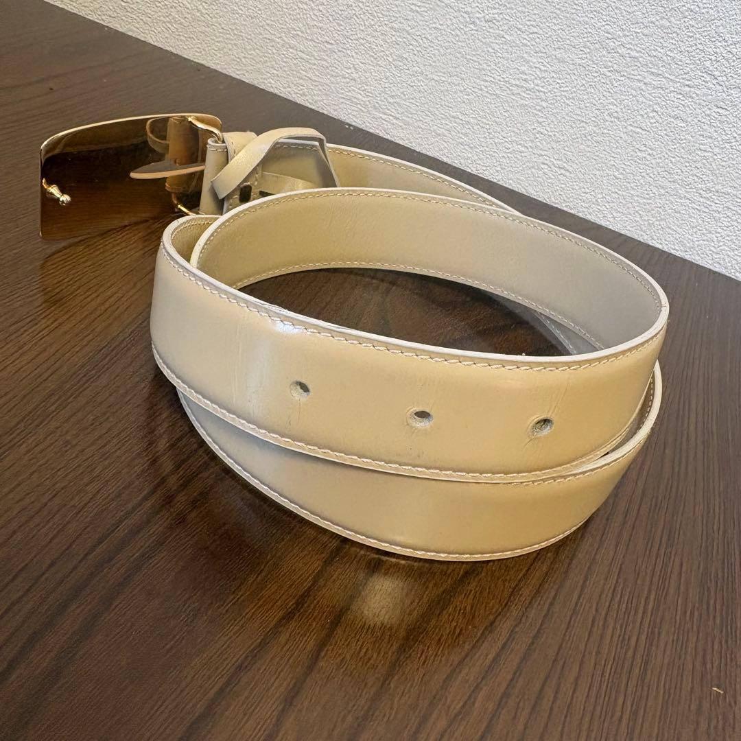 GUCCI ベルト　レディース　ブランド　ベルト　スーツ　フォーマル　グッチ