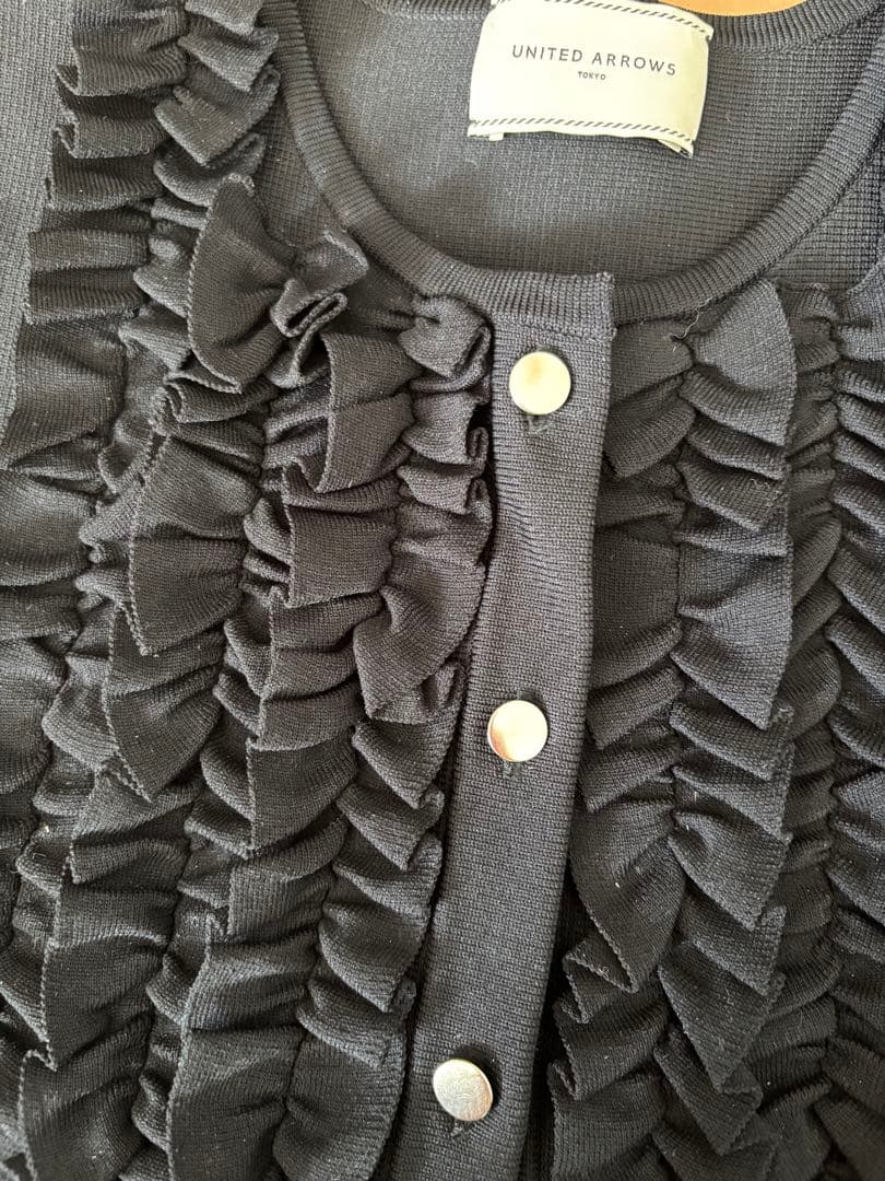 UNITED ARROWS Pミニフリルニットベスト黒ユナイテッドアローズ卒業式