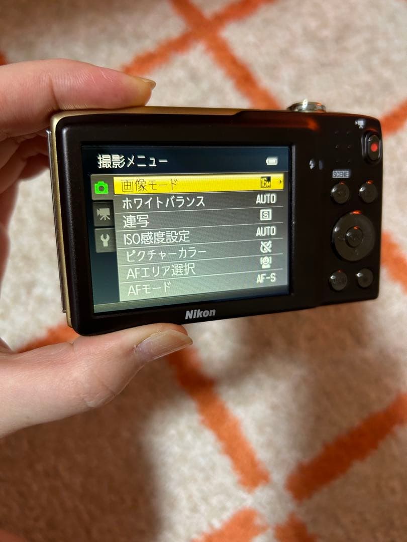 Nikon COOLPIX S3300 スイートゴールド　動作確認済み