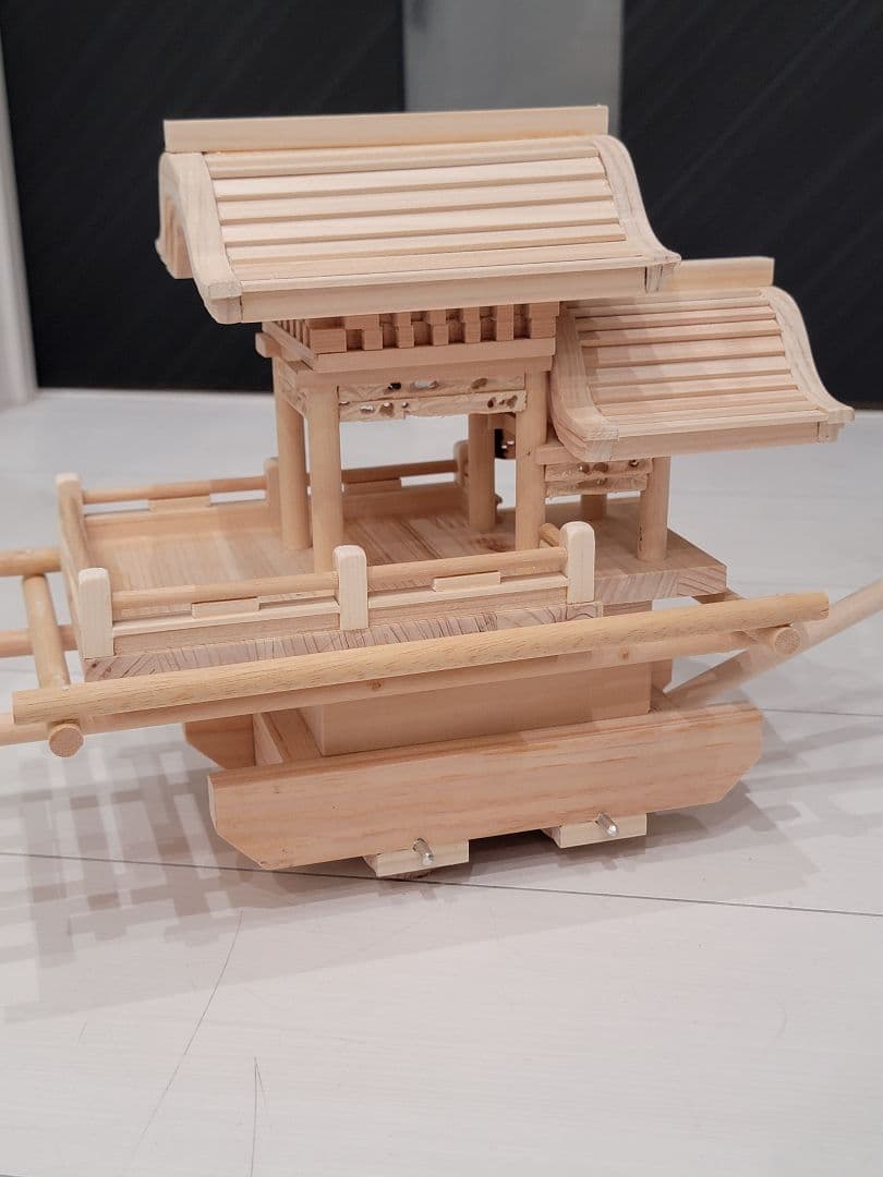 だんじり(地車)ミニだんじり　最後の一台　12月中だけ獅噛プレゼント