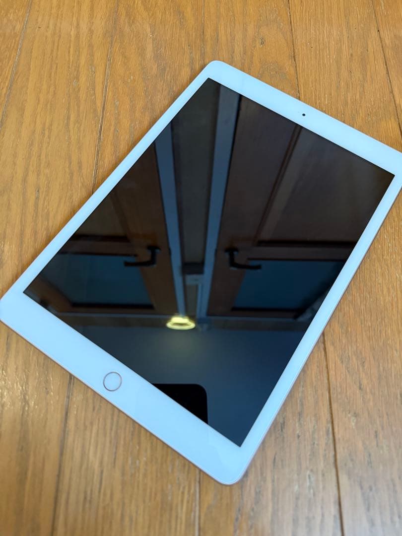 ジ*ク様 iPad 第7世代 32GB 10.2インチ ローズゴールド カバー付