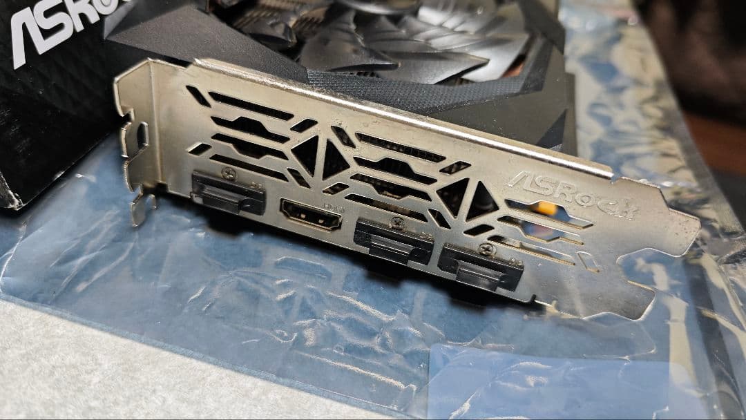 ASRock Radeon RX 6600 グラフィックボード