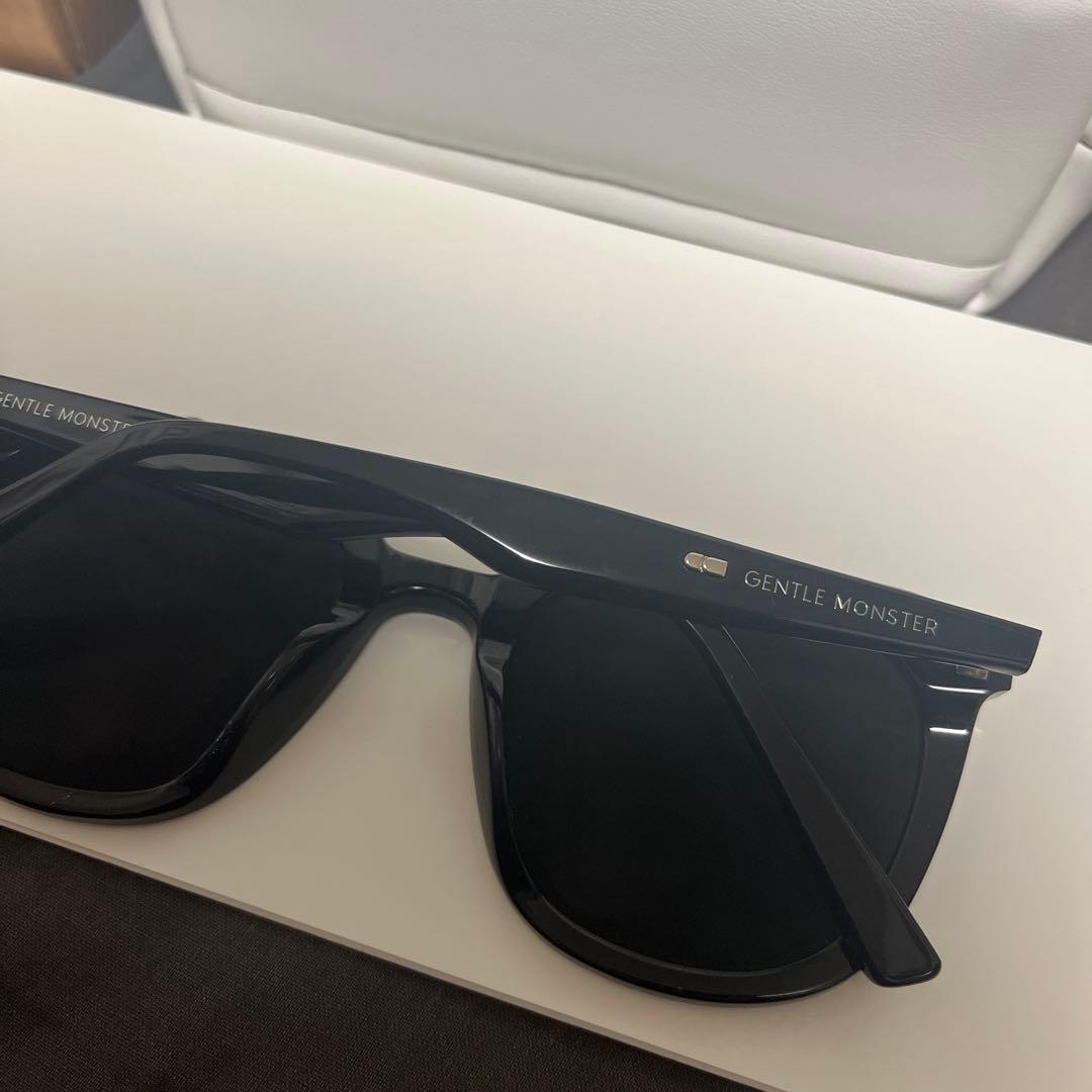 【正規品】 ジェントルモンスター ROSY01 ブラック 登坂広臣 愛用 モデル