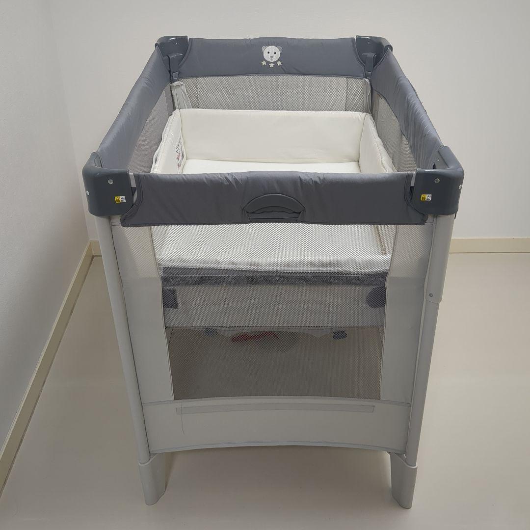 【美品】アップリカ　ココネルエアーab　グレー　シルキーエアー　メッシュガード