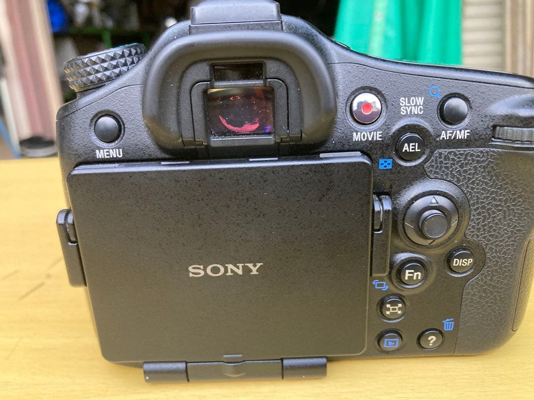 SONY α77 デジタル一眼レフカメラ 本体とレンズその他セット