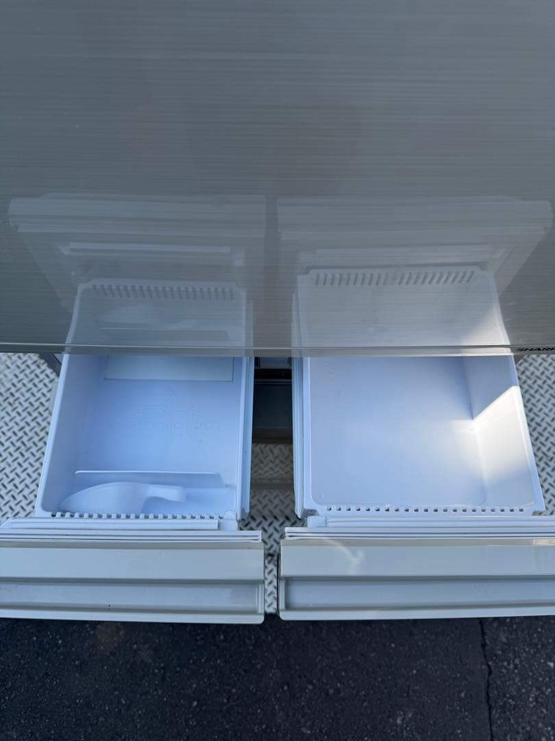 シルバー 冷蔵庫 下冷凍室