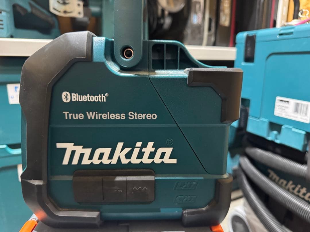 サ*タ様 Makita ワイヤレススピーカー Bluetooth MR203