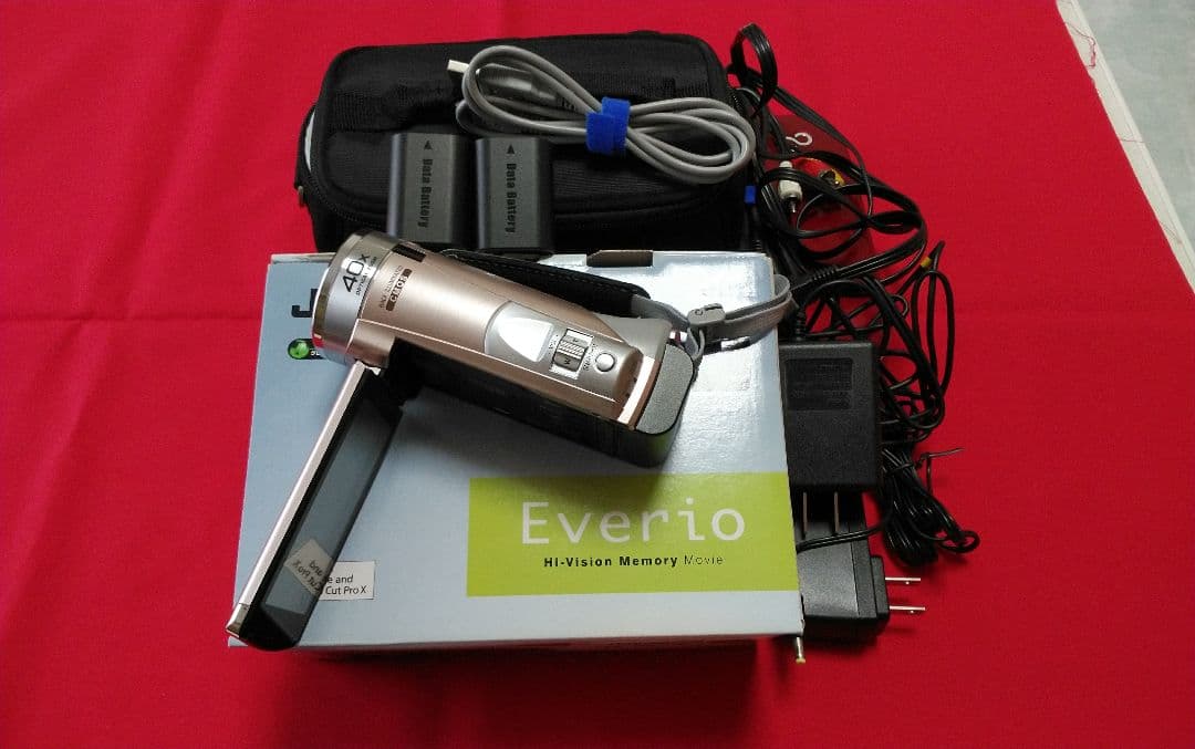 美品…ビデオカメラと専用BDライター