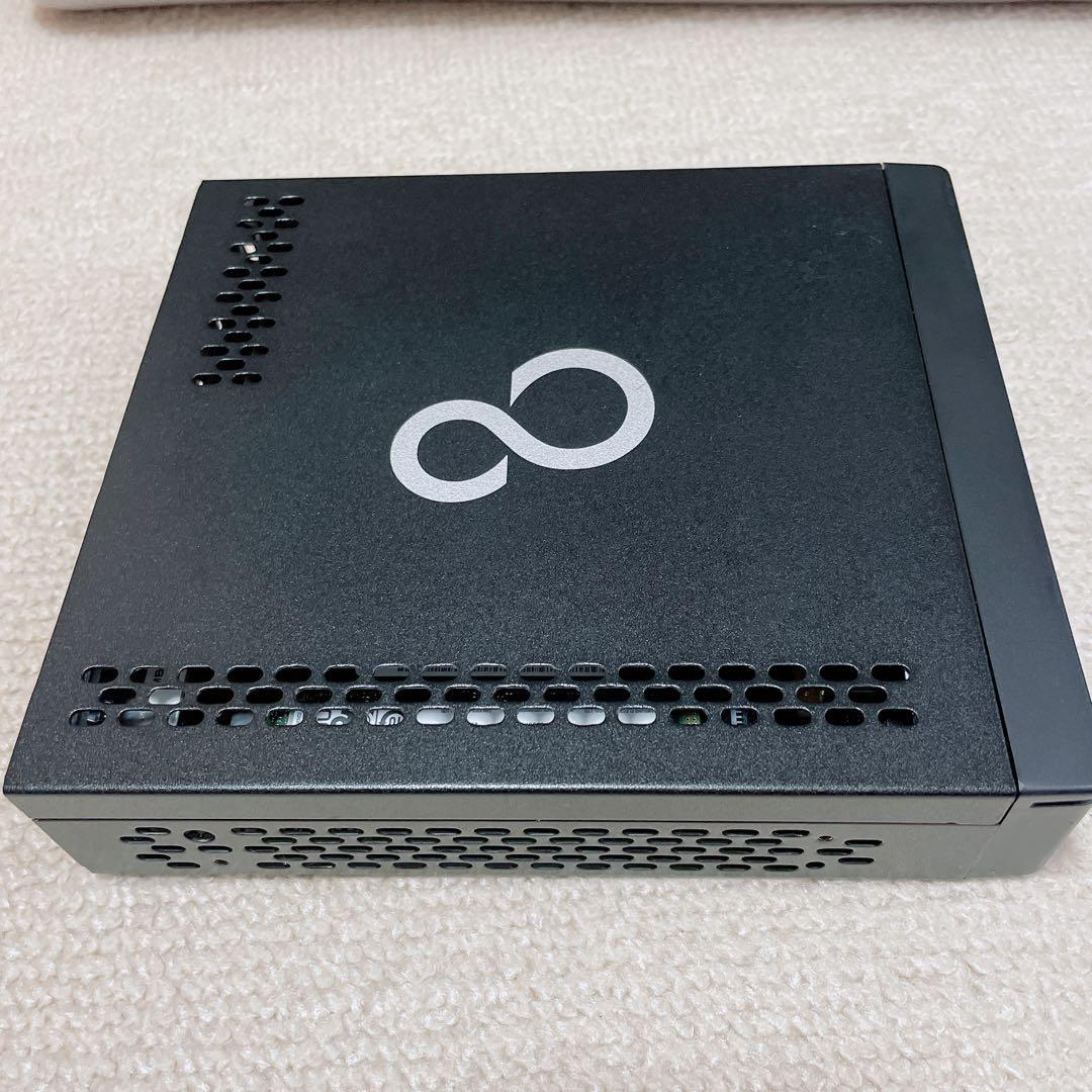 Fujitsu ESPRIMO G9010H ミニPC Core i3