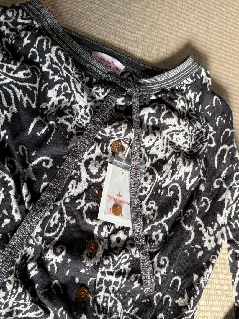 【新品未使用】Vivienne Westwood カーディガン