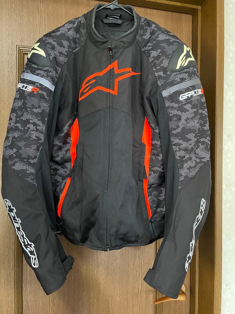 Alpinestars 迷彩ジャケット