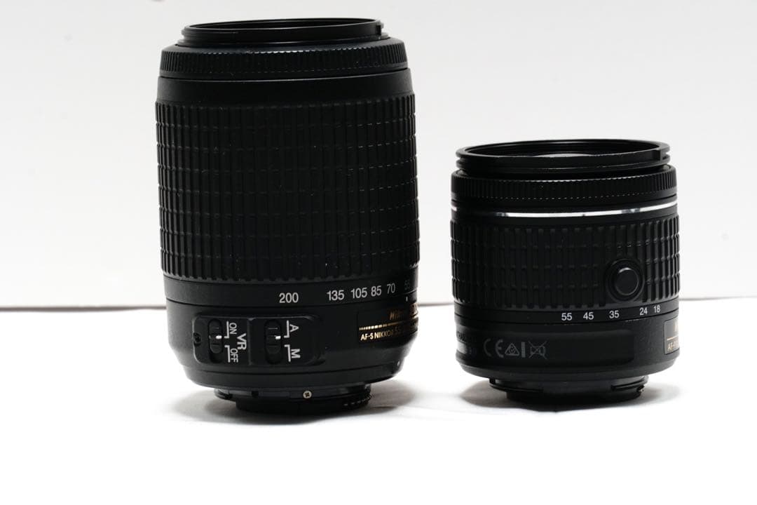 Nikon D5500 スマホ転送 初心者大歓迎 手振れ補正付き 一眼レフ