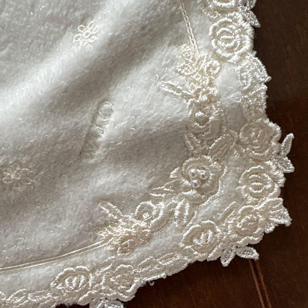 未使用　WAKO ベトナム製　手刺繍ハンカチ　タオルハンカチ　ワコウ　銀座和光