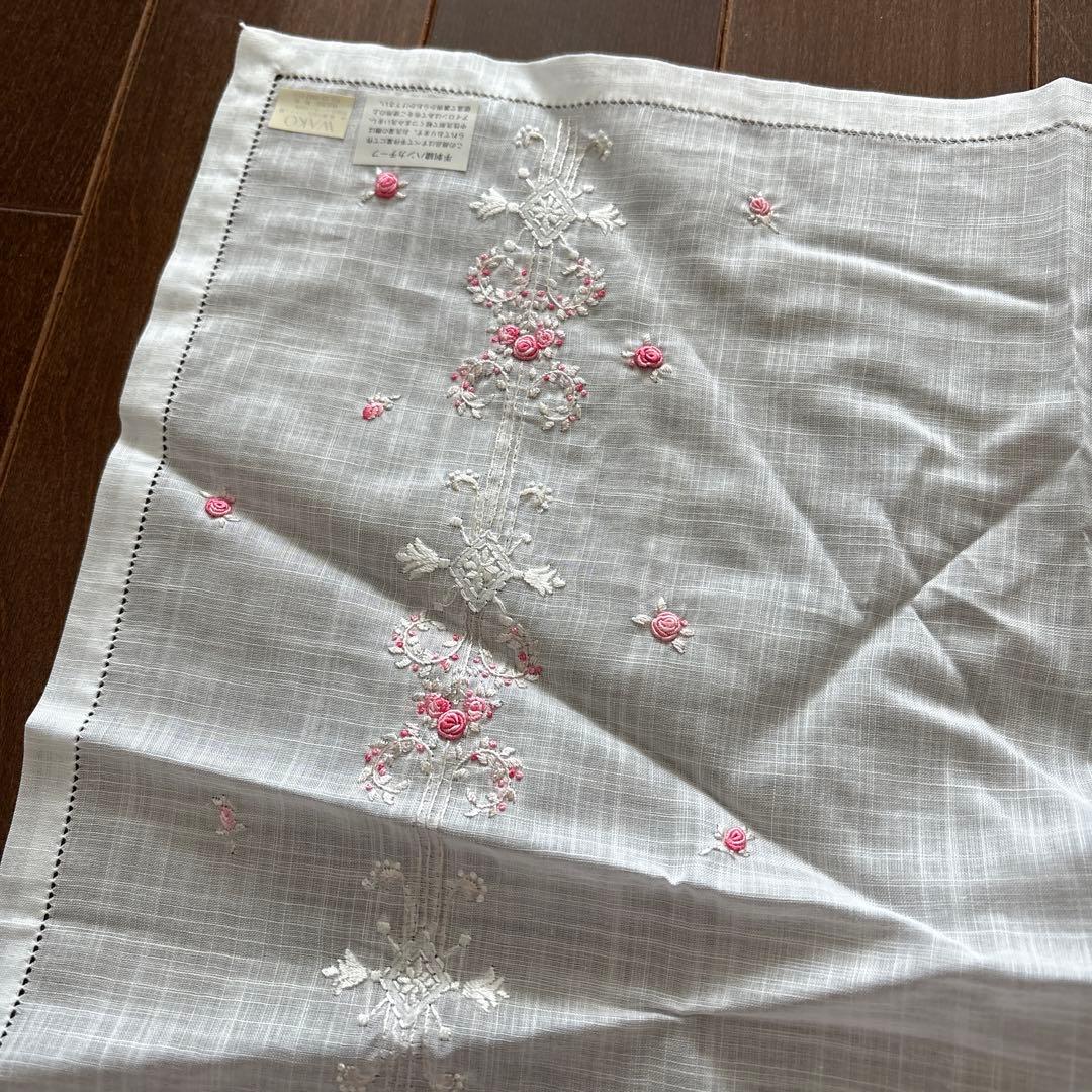 未使用　WAKO ベトナム製　手刺繍ハンカチ　タオルハンカチ　ワコウ　銀座和光