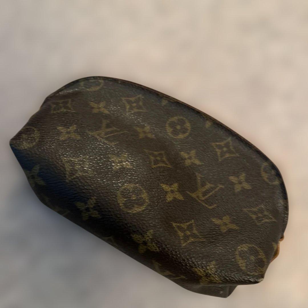 LOUIS VUITTON ルイ ヴィトン モノグラム サックプラ+ポーチ付