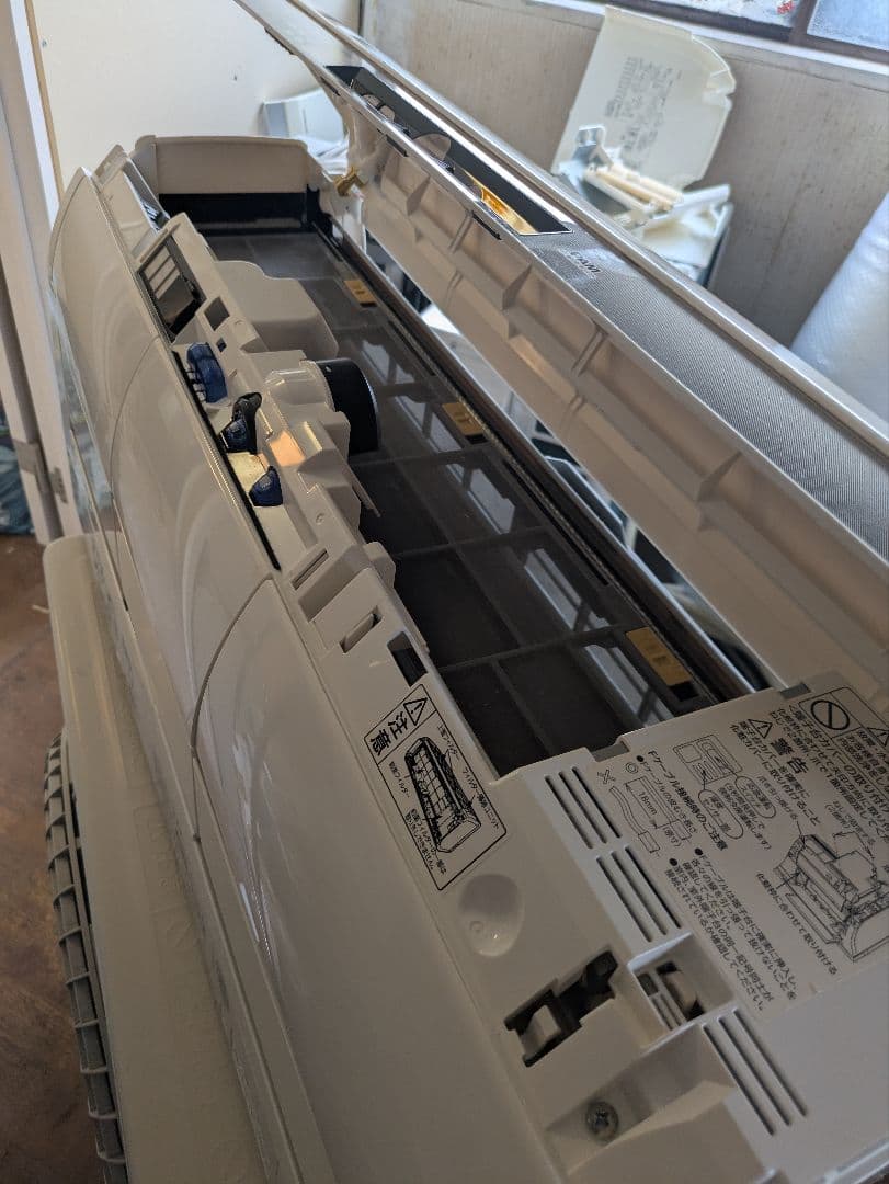 日立エアコン JT40F2E4 本体