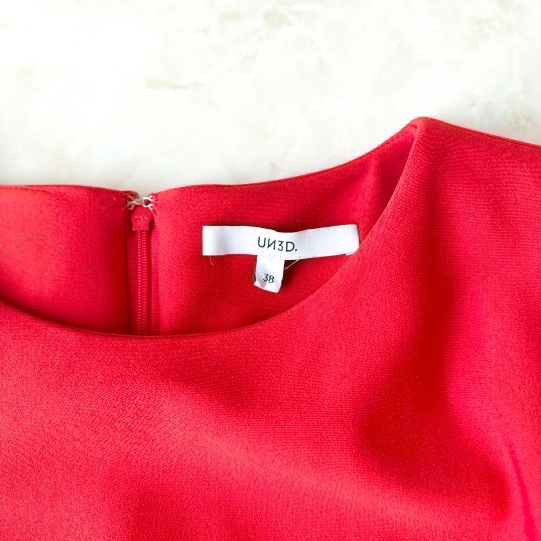 美品UN3D. アシンメトリー ドレープ ワンピース レッド 38 アンスリード