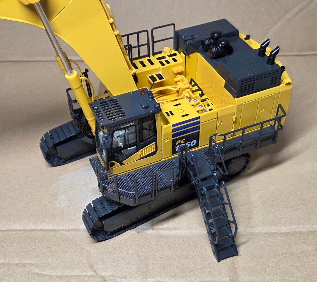 PC1250-11 1/50 コマツ ショベルカー 建機 komatsu NZG