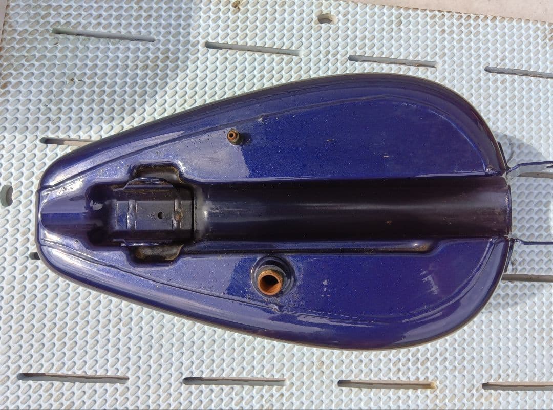 タンク ハーレーダビッドソン純正スポーツスター リジスポ