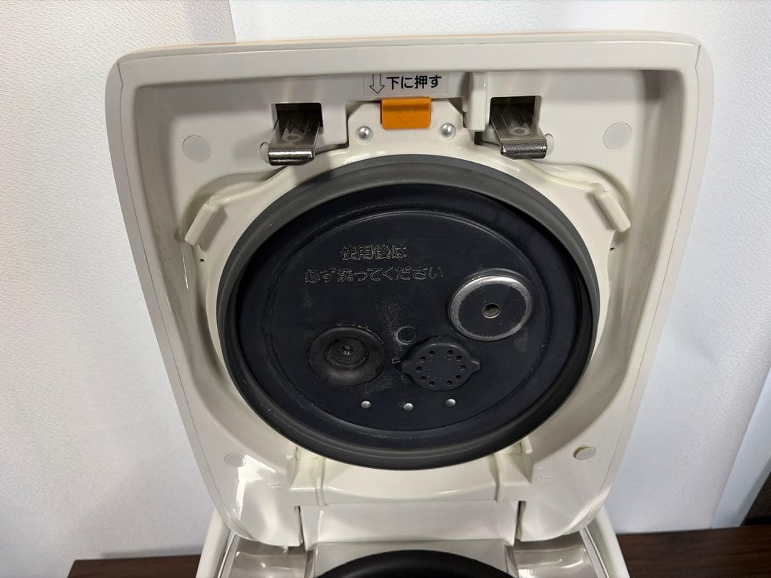 【美品】象印 炎舞炊き NW-LA10 5.5合 雪白