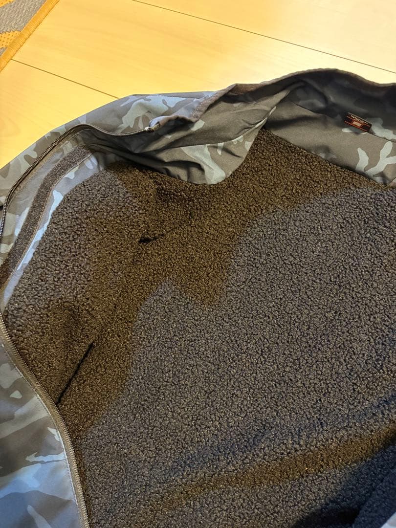 はま　HYOD 迷彩柄 フード付きジャケット Lサイズ　美品