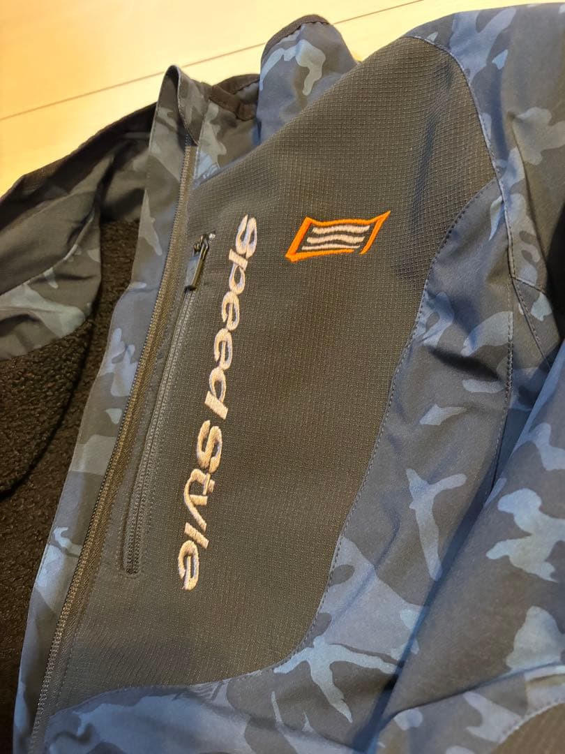 はま　HYOD 迷彩柄 フード付きジャケット Lサイズ　美品