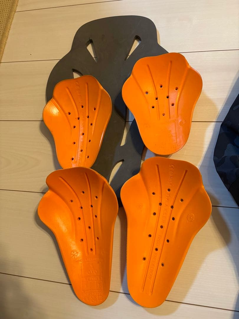 はま　HYOD 迷彩柄 フード付きジャケット Lサイズ　美品