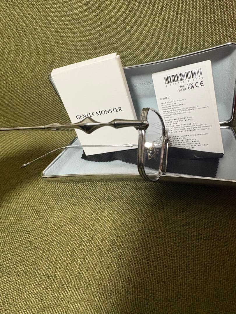 【週末限定値下げ】GENTLE MONSTER ATOMIC-02