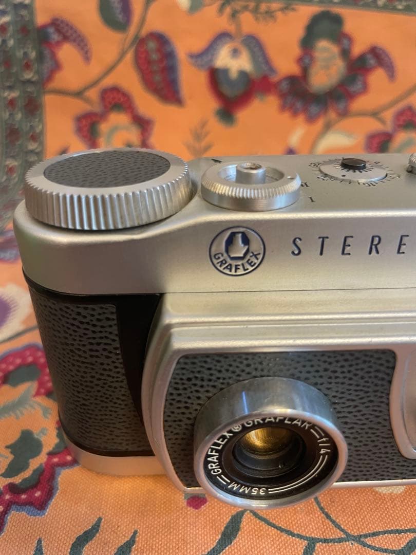 Graflex Stereo Graphic カメラ シルバー