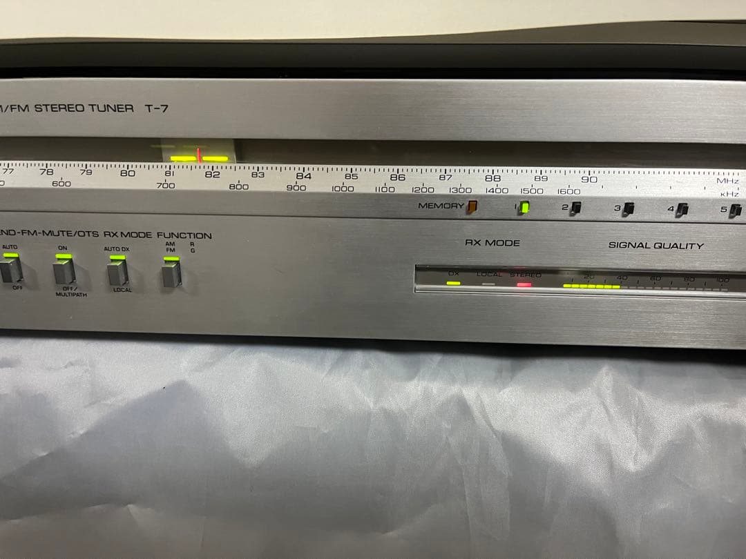 ヤマハ　チューナー　名機　T-7 動作品 4連バリコン