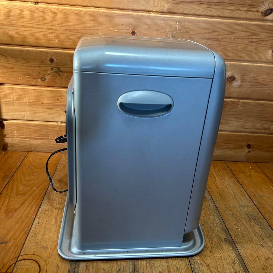 送料無料ダイニチ　Dainichi 石油ファンヒーター FW-25S　2018年