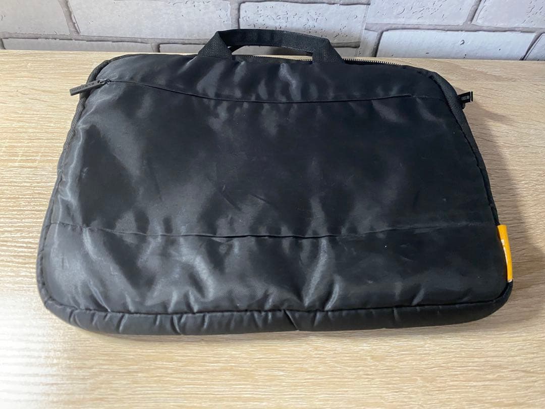 Microsoft Surface go 本体 ケース付き