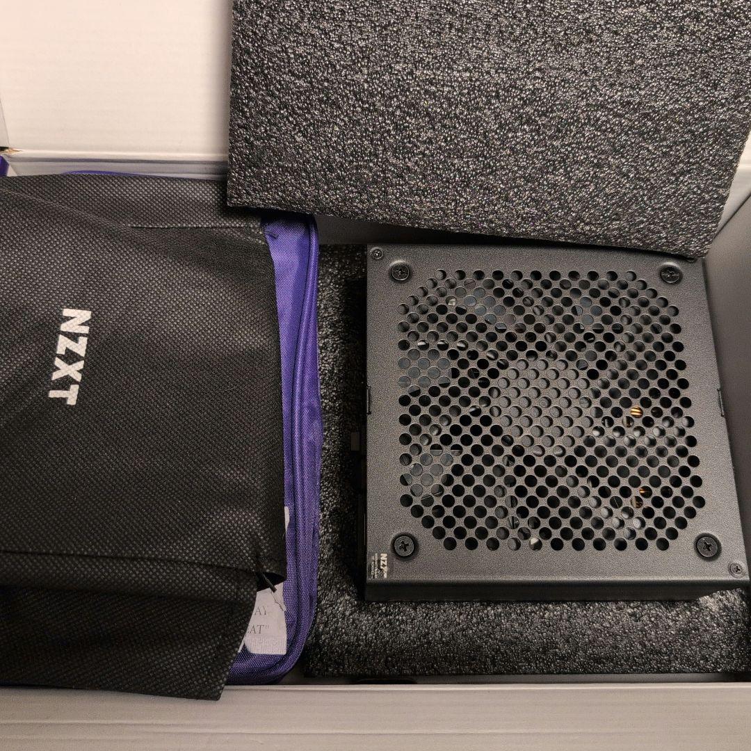 NZXT C850 電源