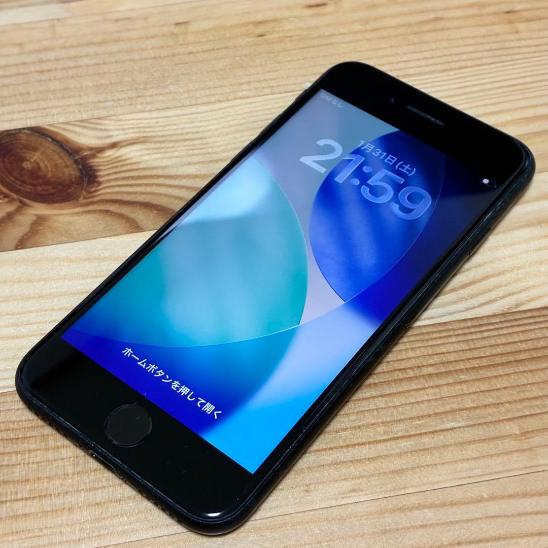 バッテリー新品　iPhoneSE第3世代64GB SIMフリー yy17700c
