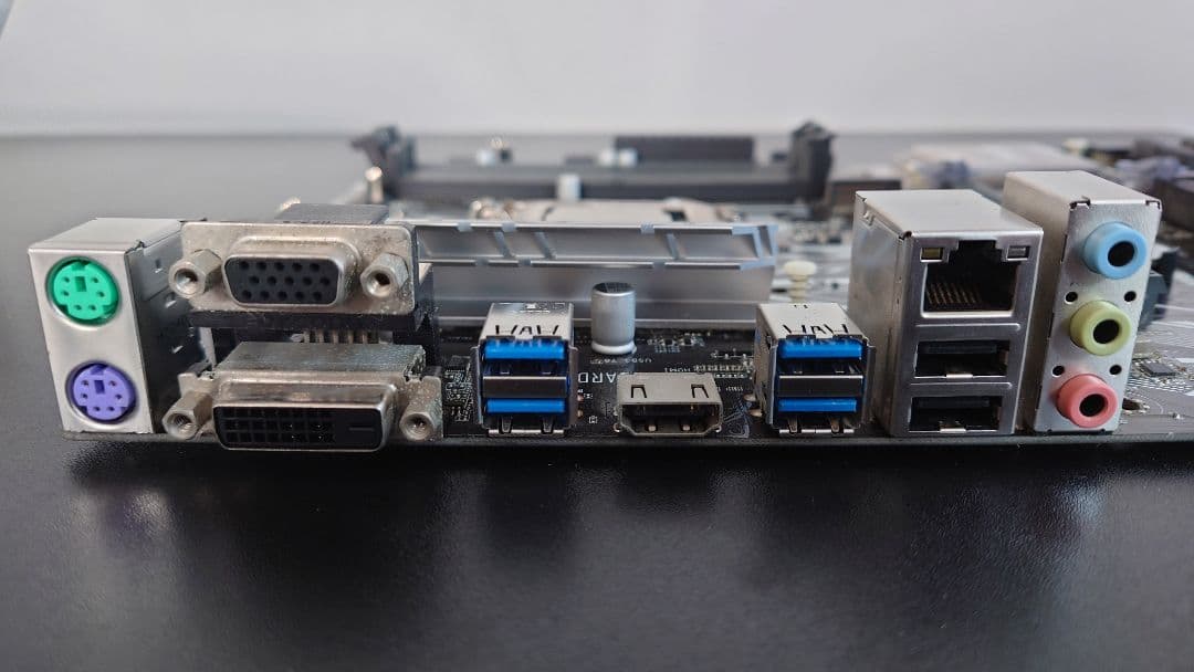 ASUS PRIME H270-PLUS + i7-7700K +メモリ16GB