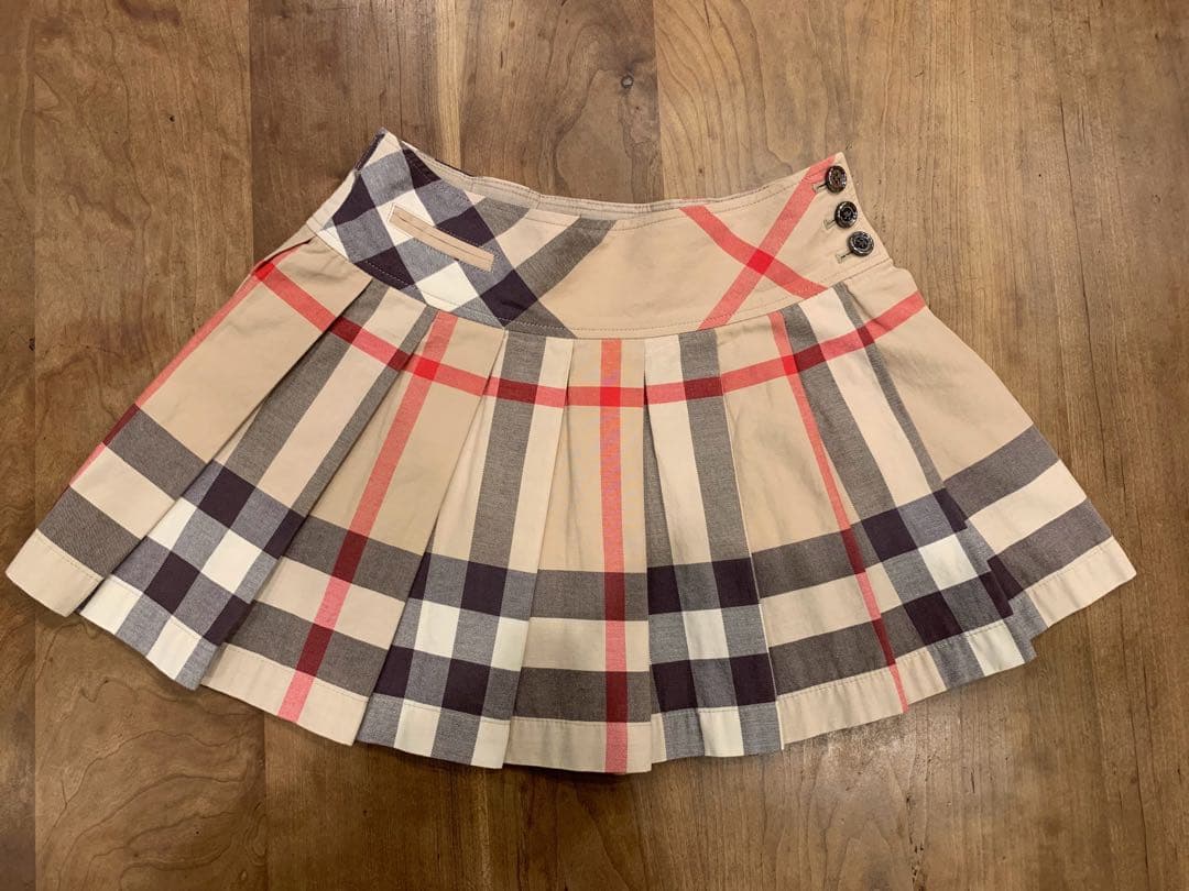 バーバリー　フォーマルセットアップ　￼130サイズ