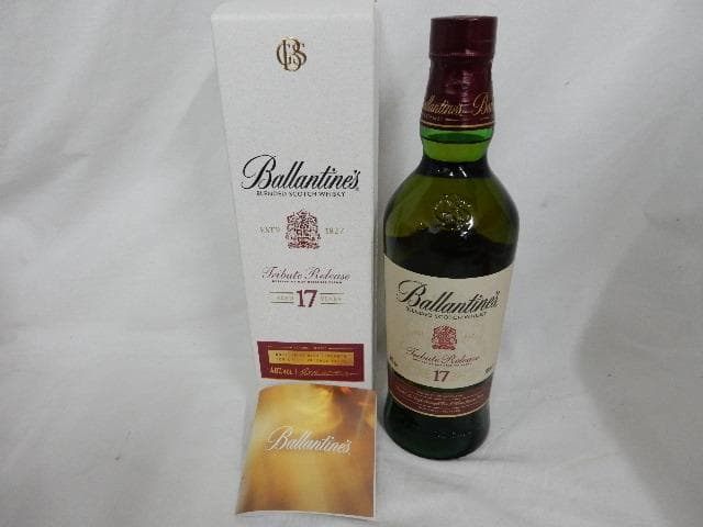 バランタイン17年トリビュートリリース 700ml