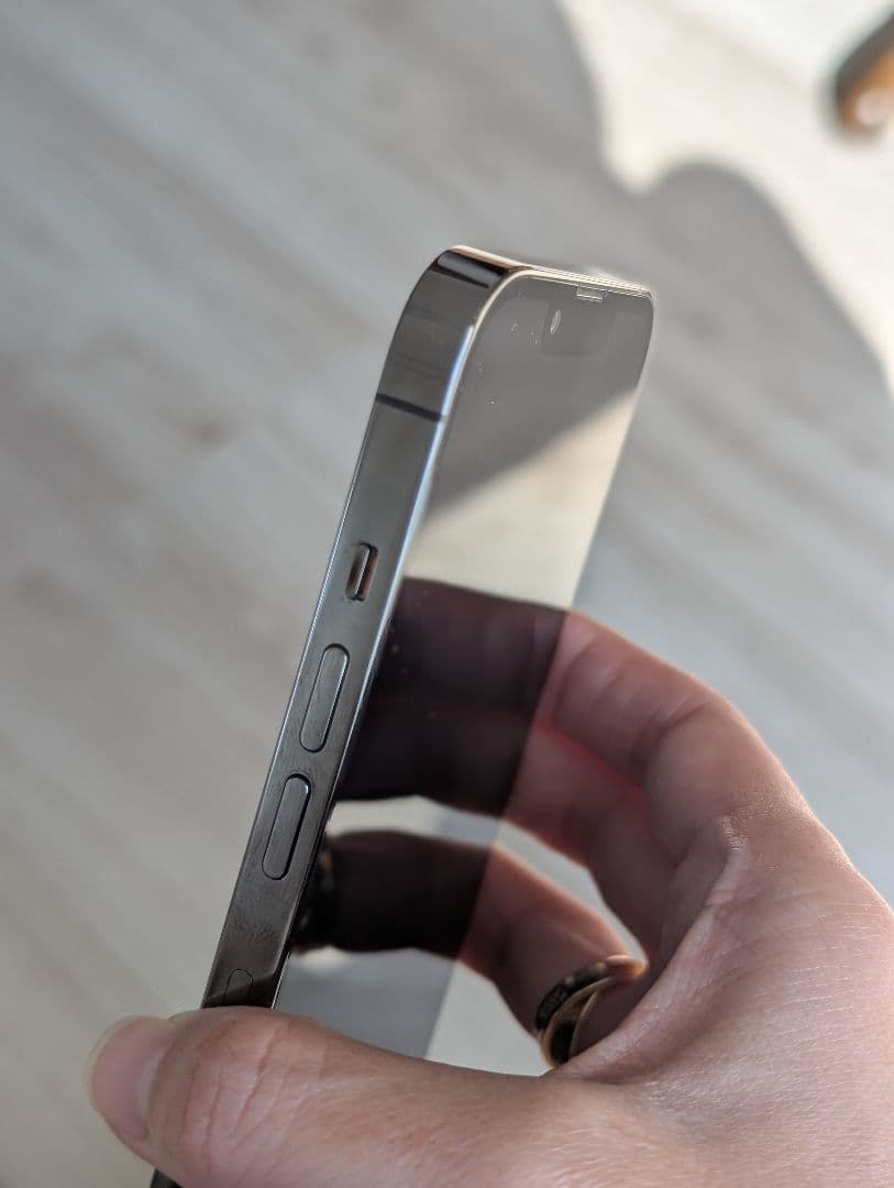 ［購入者決定済］美品 iPhone 13 Pro 128 グラファイト 本体