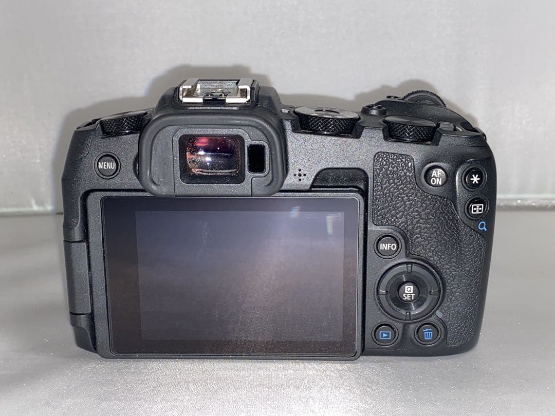 【美品1972ショット‼︎】 Canon eos RP ボディ 本体