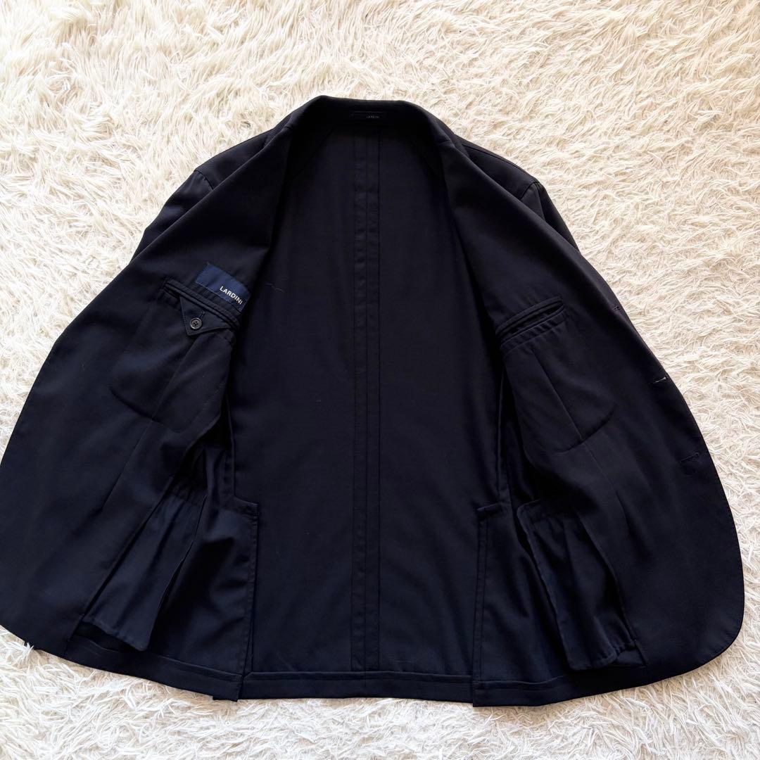 <美品>LARDINI 新ロゴ ネイビー ウール スーツ ブートニエール 48