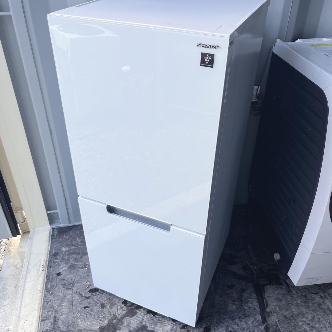 200取付無料！SHARPプラズマクラスター搭載おしゃれホワイトインテリア冷蔵庫