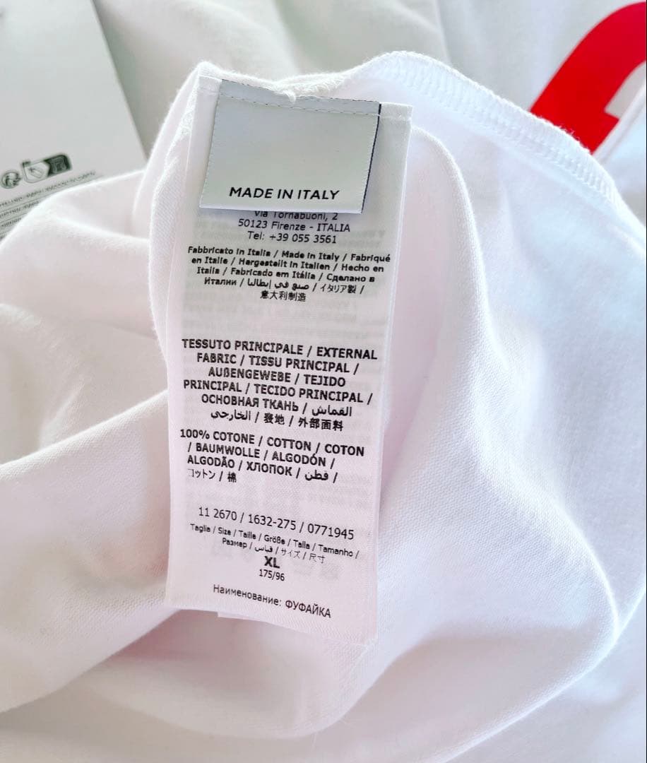 新品★FERRAGAMO★正規品フェラガモ　ロゴTシャツ unisex男女兼用