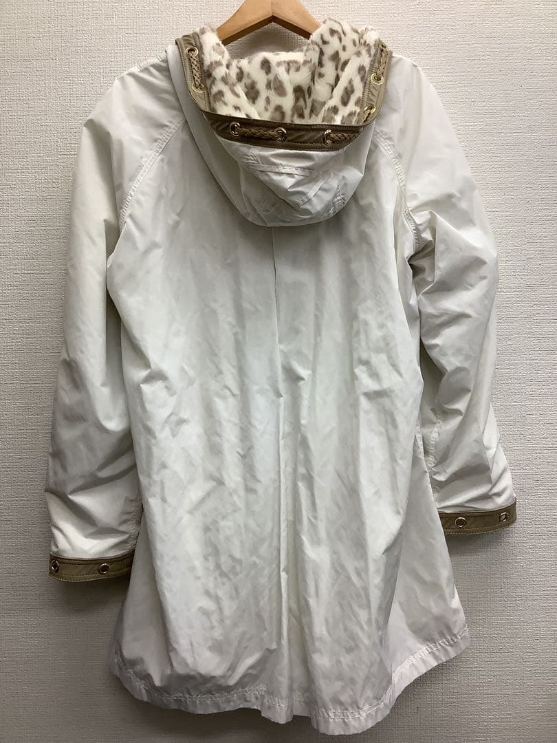 新品タグ付　伊太利屋 8.8万　イタリヤ コート ジャケット　M ホワイト