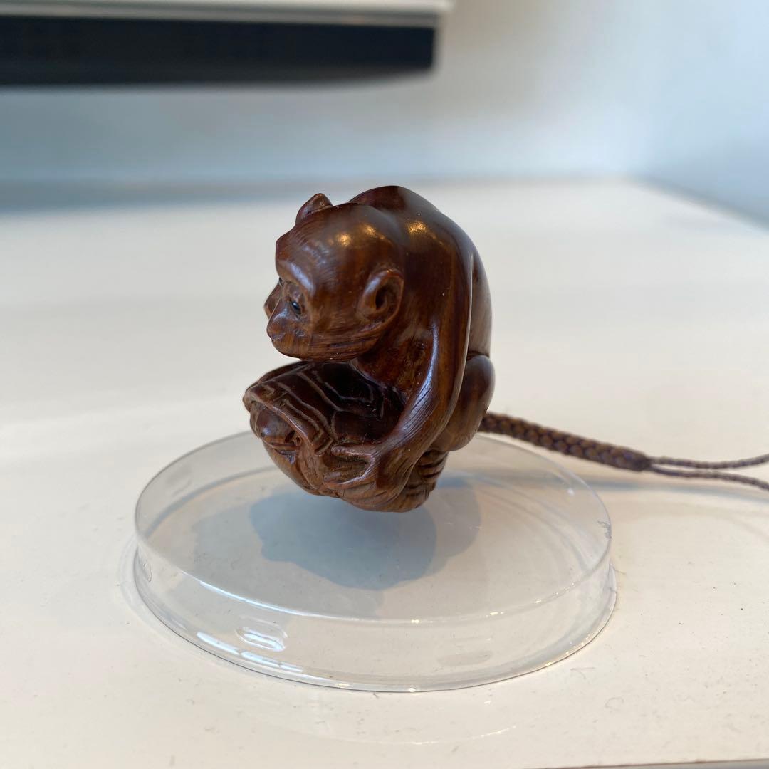 【「亀乗り猿」の根付】木彫 木彫り 置物 古玩 工芸品 骨董品