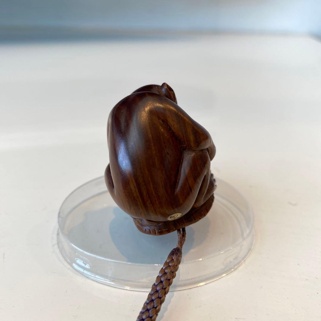 【「亀乗り猿」の根付】木彫 木彫り 置物 古玩 工芸品 骨董品